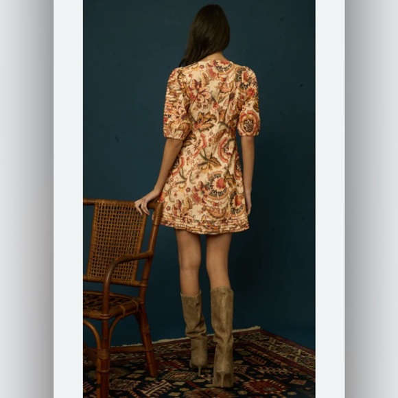 Love The Label Lainy Mini Dress in Fiona Floral Size pouf sleeve Medium - Picture 3 of 13